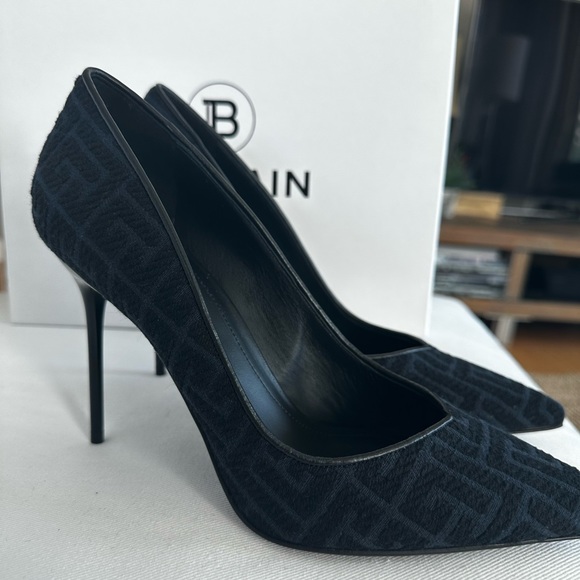 Balmain Monogram-Jacquard Pointed Pump Heels - Black & Navy Pattern (39.5 women) - Picture 2 of 7